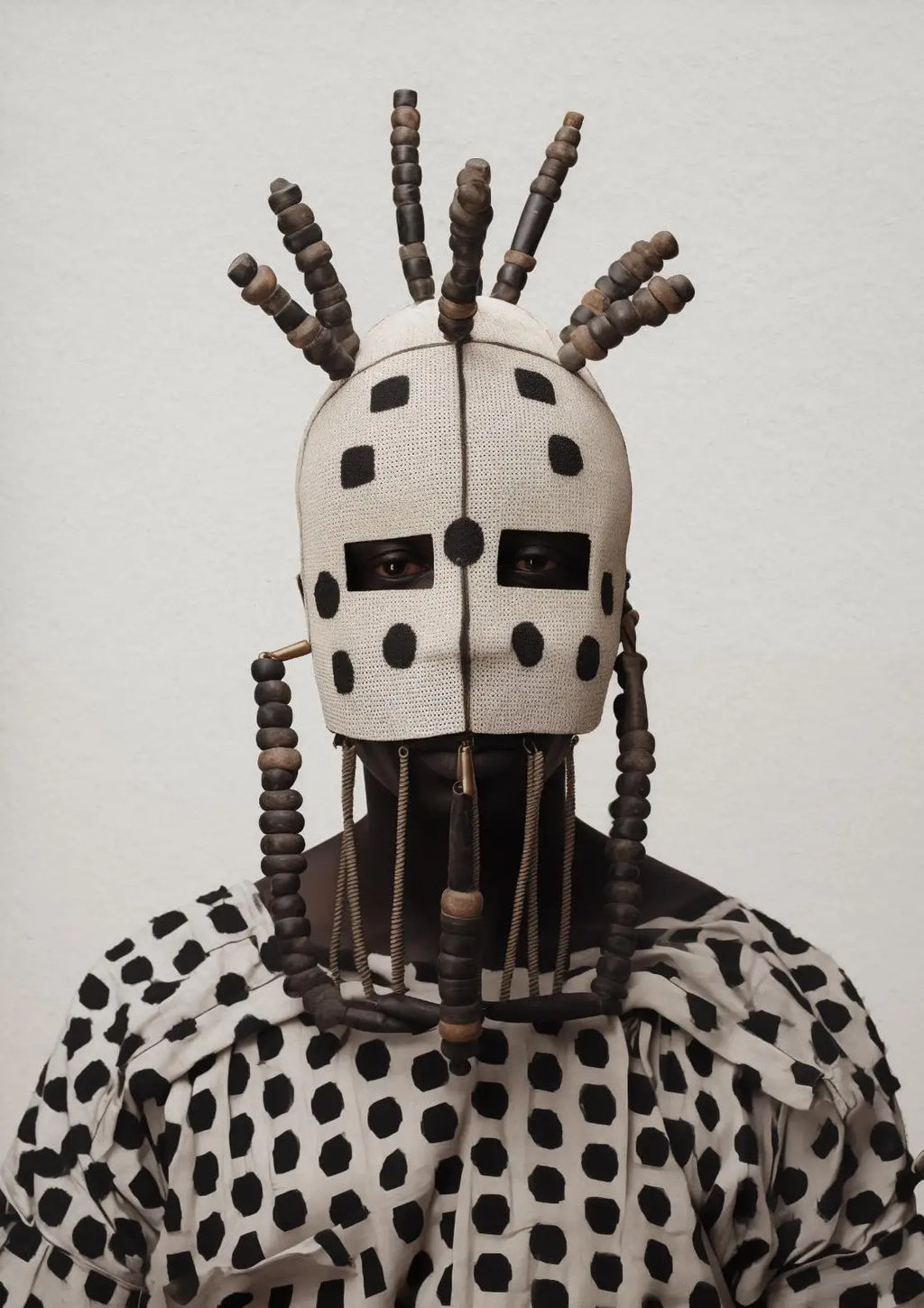 Tableau Masques Tribaux Monochrome